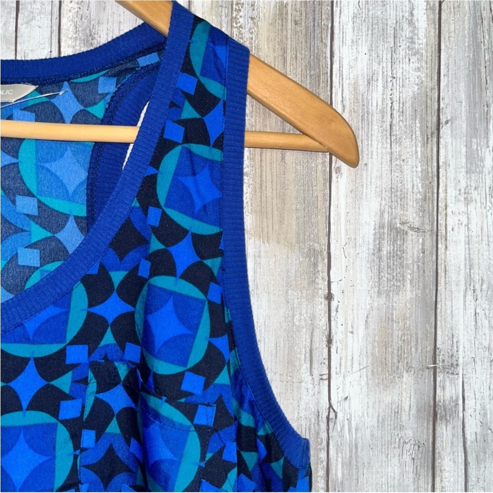 Banana Republic Blue Abstract Jersey tank - Picture 2 of 5